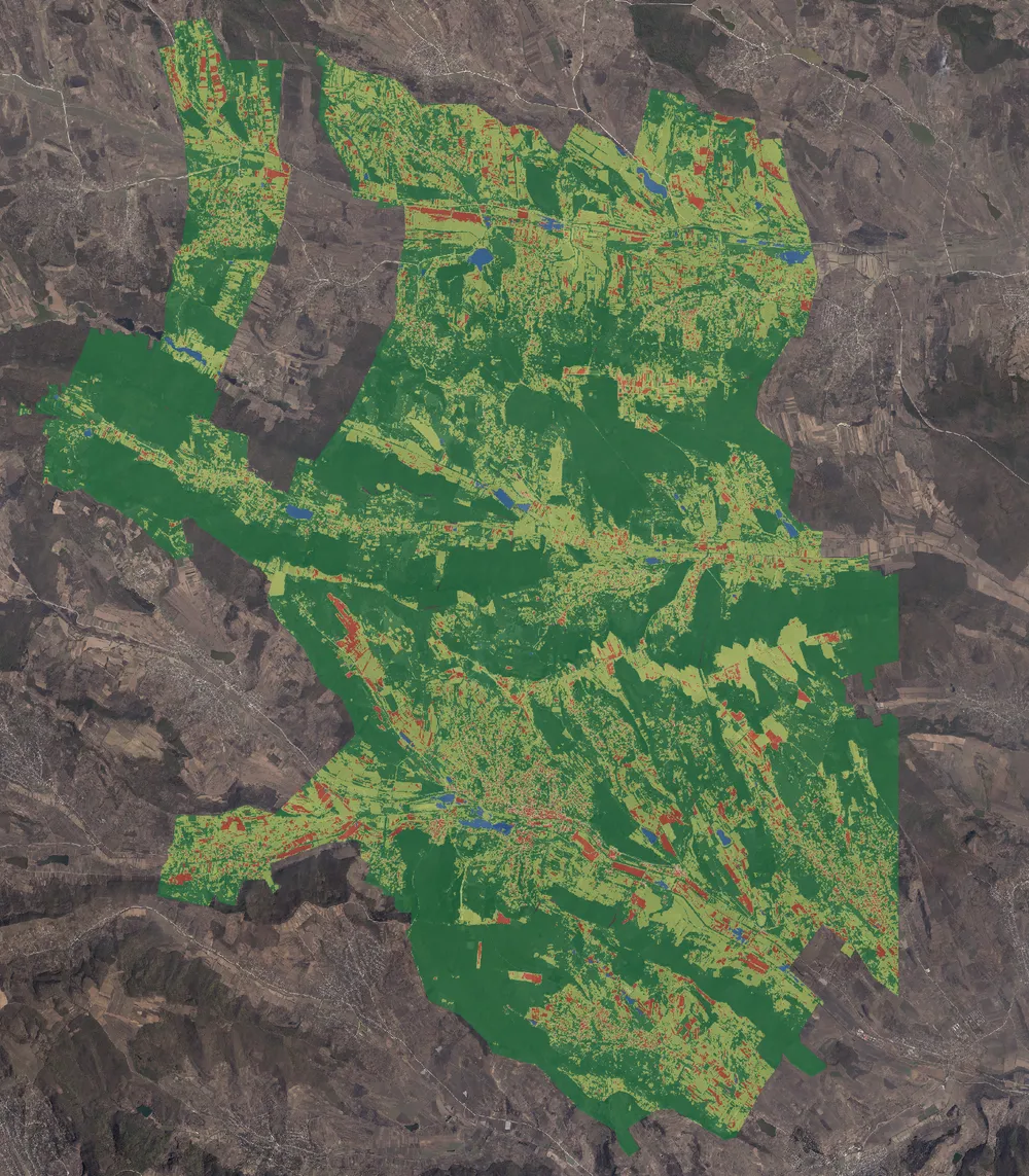 Clasificarea Sentinel-2 a întregului cluster CL06, suprapusă pe ortofotografia aeriană.